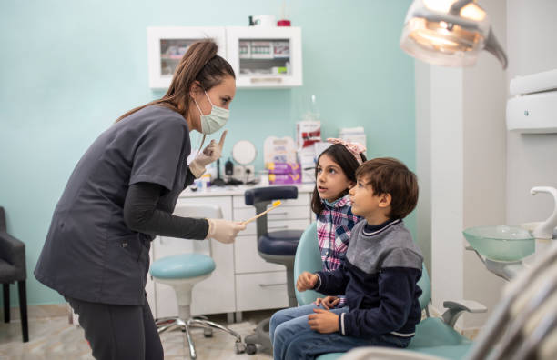 Best Tooth Extraction  in Inwood, FL